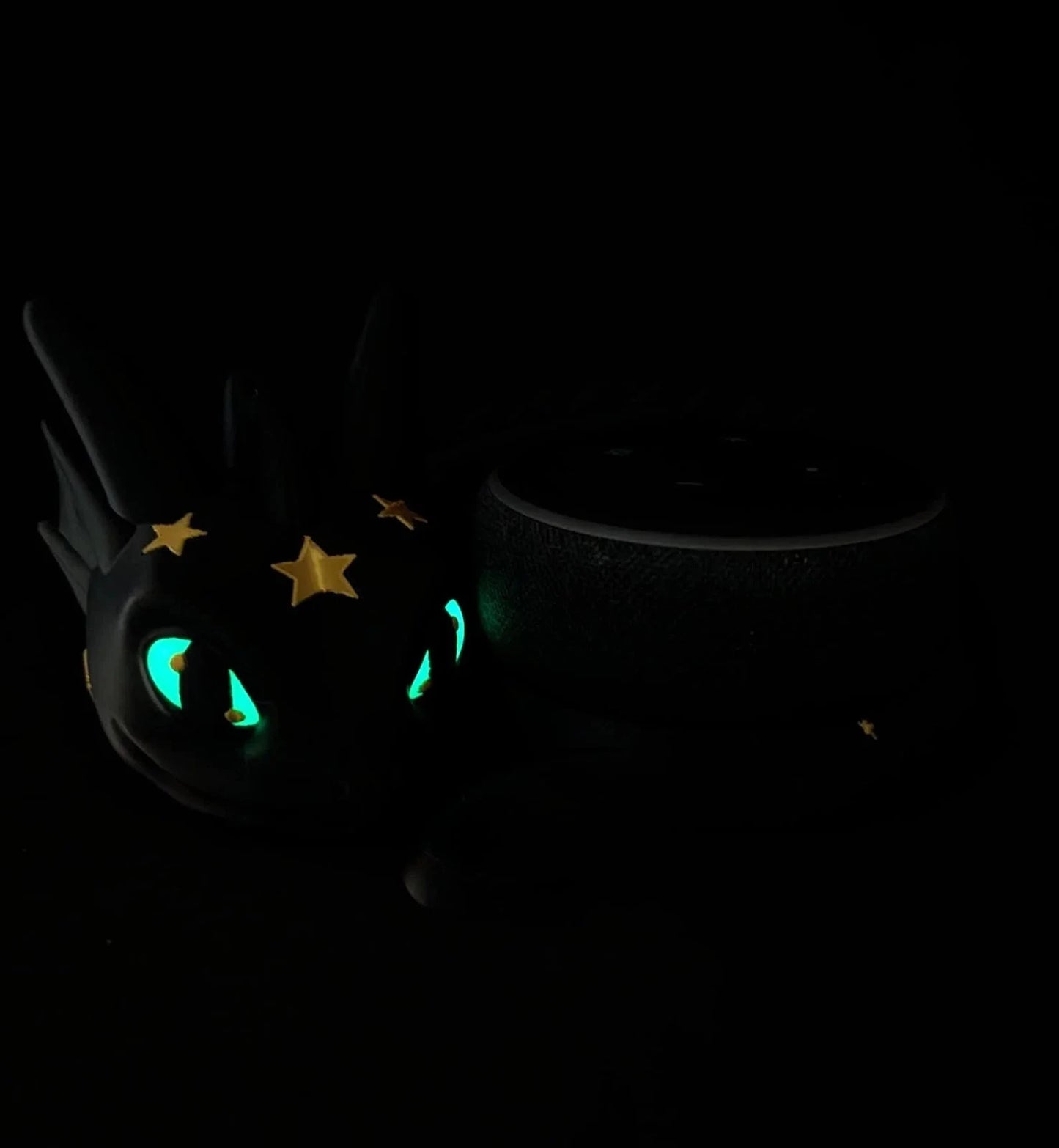 Echo Dot 3 Halter Sternendrache 3-farbig | Fantasy Drachen Figur Ständer | PLA